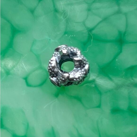 Pandora Sea Star Turquoise Spinel Sterling Silver charm. - Picture 2 of 4